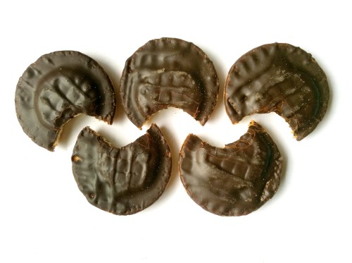 Olympic Logo a Day 13: mmmmm jaffa cakes